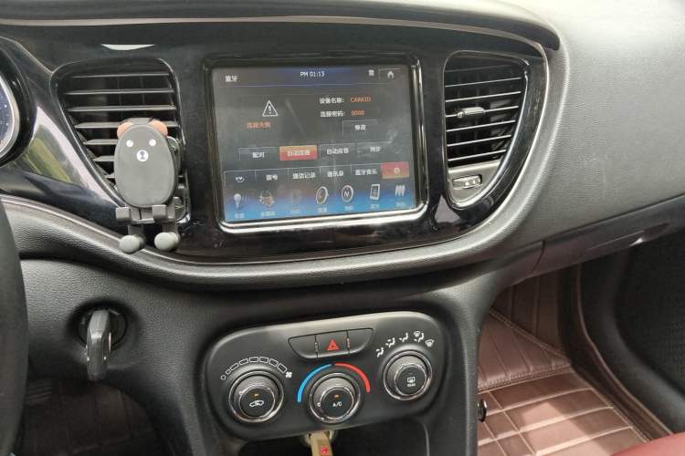 Used Fiat Viaggio 2015 1.4T Manual Enjoyment Edition Audio And AC Panel