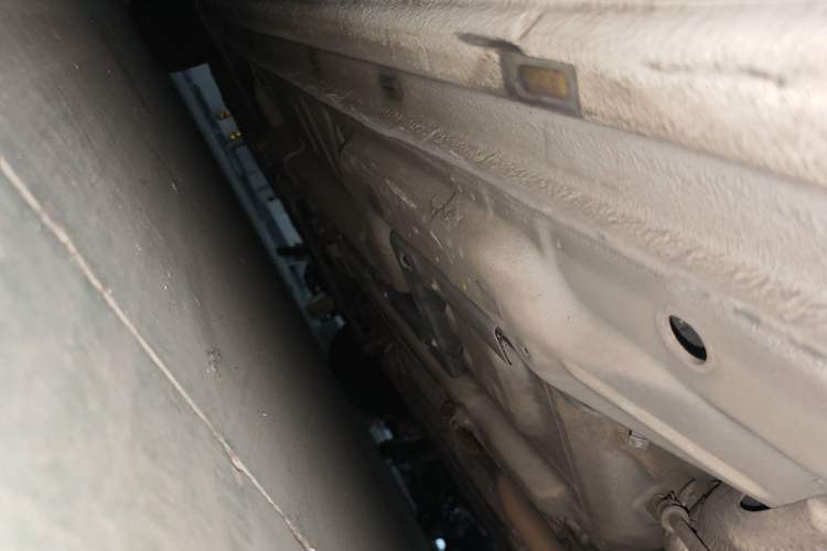 Used Fiat Viaggio 2015 1.4T Automatic Jingxiang Edition Chassis Rear Left
