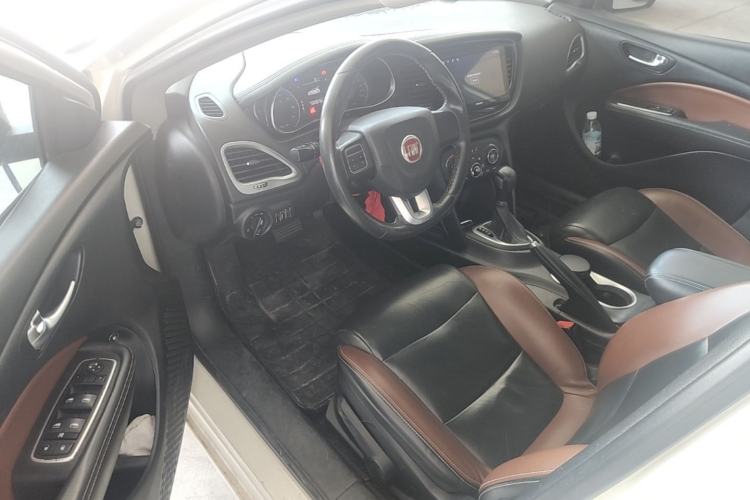 Used Fiat Viaggio 2015 1.4T Automatic Jingxiang Edition Driver Seat