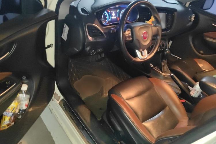 Used Fiat Viaggio 2015 1.4T Automatic Jingxiang Edition Driver Seat