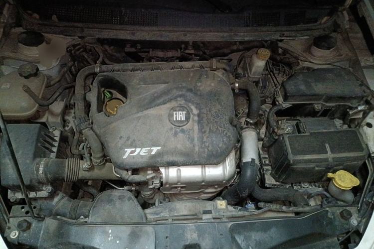Used Fiat Viaggio 2015 1.4T Automatic Enjoyment Edition Engine Bay