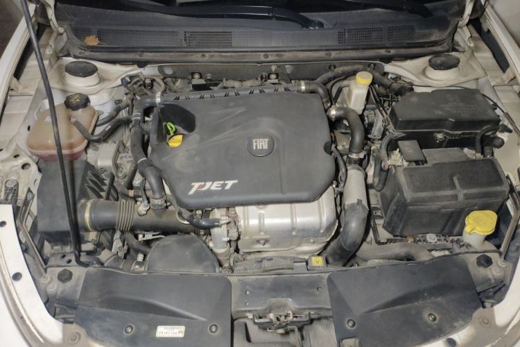 Used Fiat Viaggio 2015 1.4T Automatic Jingxiang Edition Engine Bay