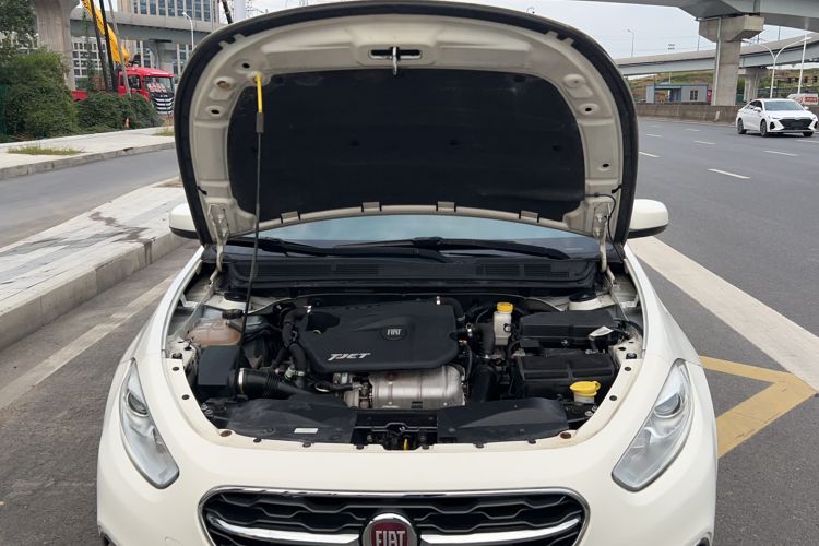 Used Fiat Viaggio 2015 1.4T Manual Jingxiang Edition Engine Bay