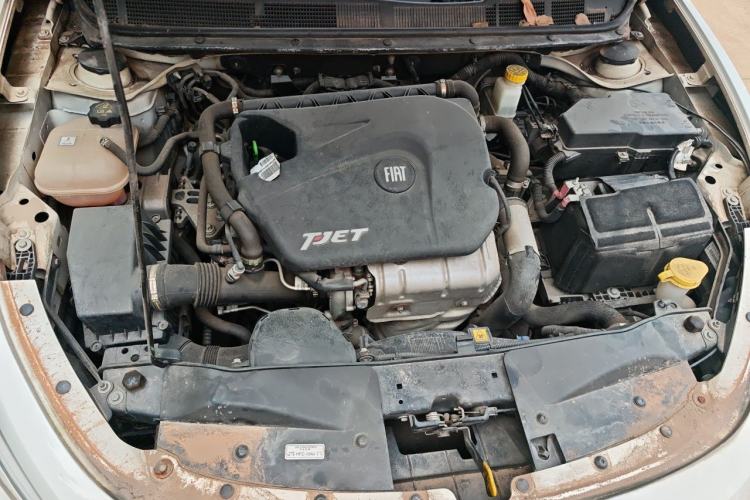 Used Fiat Viaggio 2015 1.4T Automatic Jingxiang Edition Engine Bay