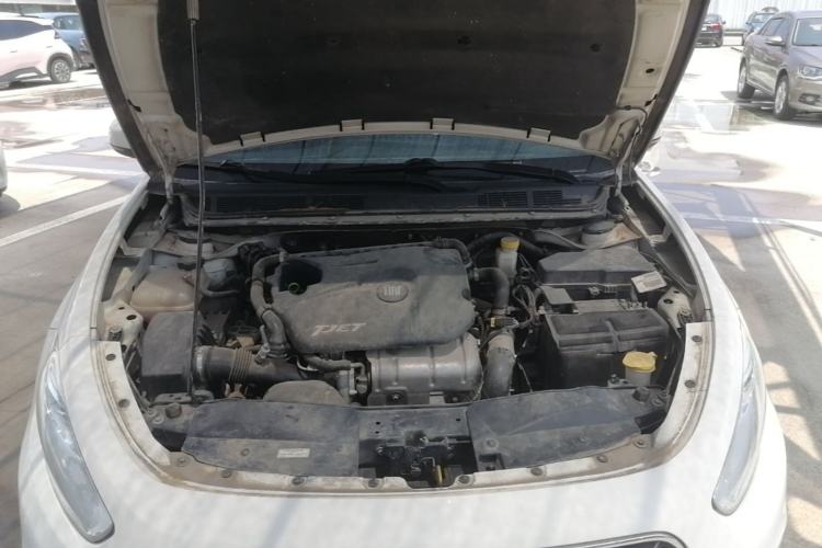 Used Fiat Viaggio 2015 1.4T Automatic Jingxiang Edition Engine Bay