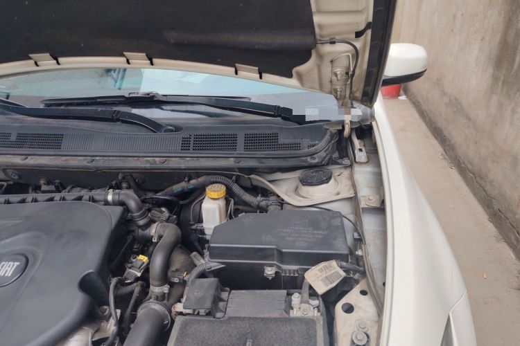 Used Fiat Viaggio 2015 1.4T Manual Jingxiang Edition Engine Bay Left