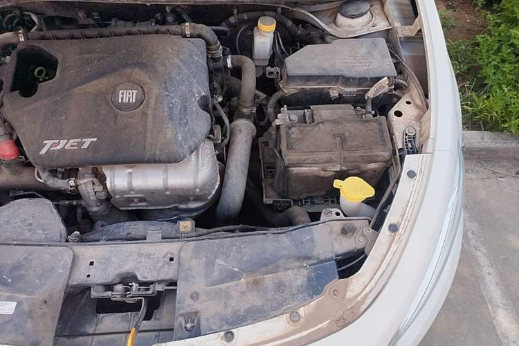 Used Fiat Viaggio 2015 1.4T Manual Jingxiang Edition Engine Bay Left