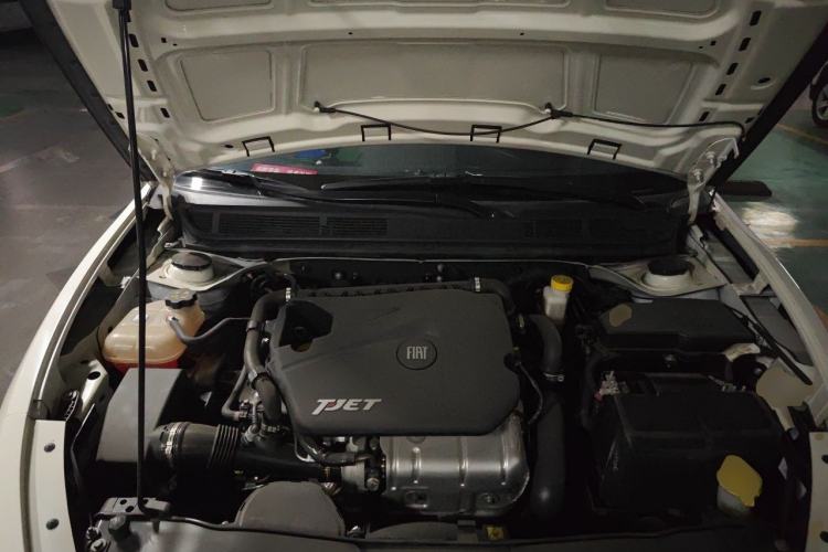 Used Fiat Viaggio 2015 1.4T Manual Jingxiang Edition Engine Bay