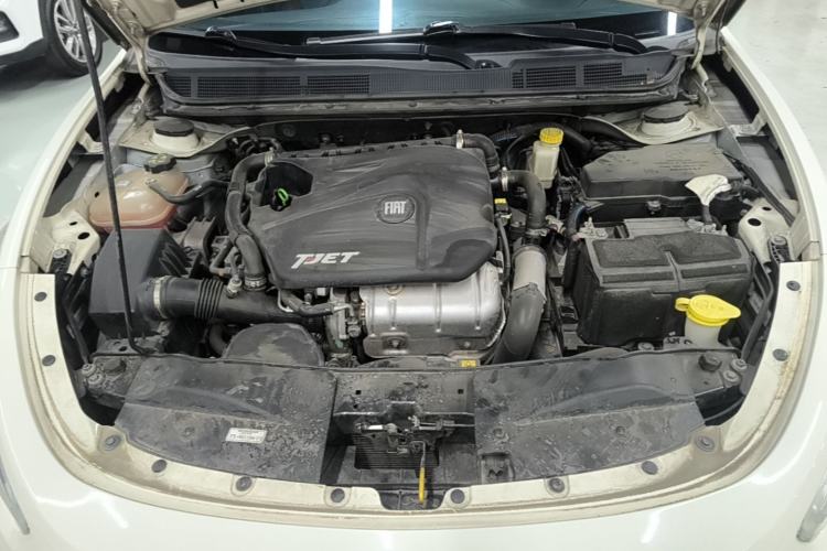 Used Fiat Viaggio 2015 1.4T Automatic Jingxiang Edition Engine Bay