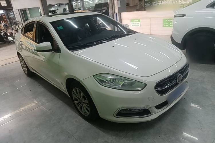 Used Fiat Viaggio 2015 1.4T Automatic Jingxiang Edition Exterior 1