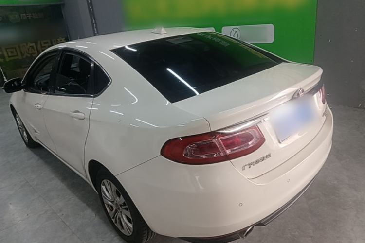 Used Fiat Viaggio 2015 1.4T Automatic Jingxiang Edition Exterior 2
