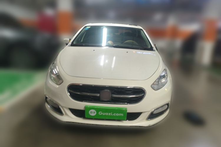 Used Fiat Viaggio 2015 1.4T Automatic Enjoyment Edition Front