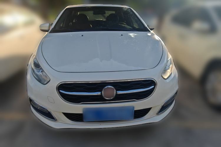 Used Fiat Viaggio 2015 1.4T Automatic Enjoyment Edition Front