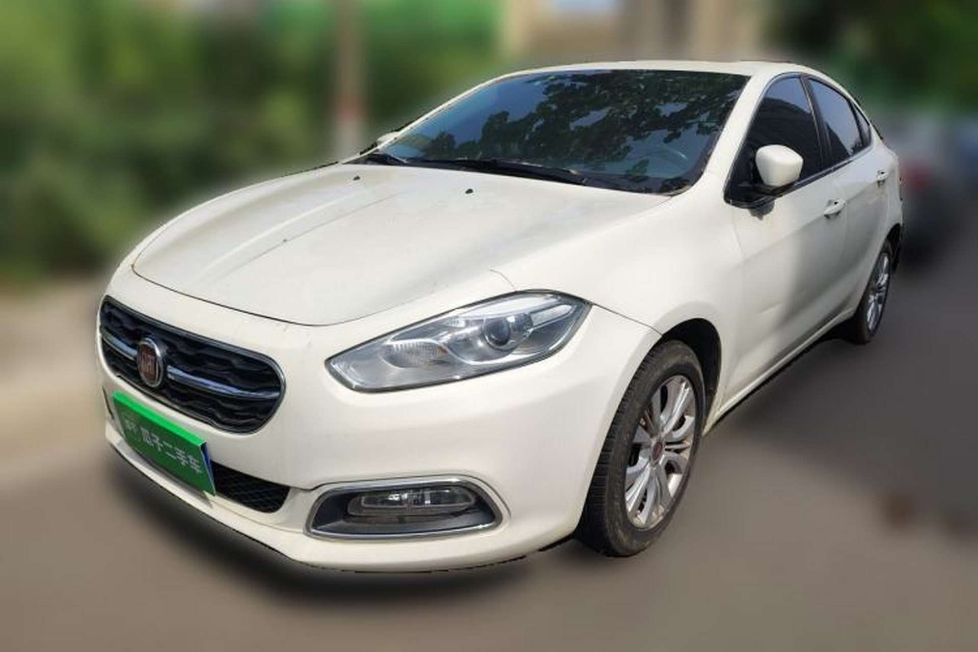 Used Fiat Viaggio 2015 1.4T Automatic Jingxiang Edition Front Left 45 Deg