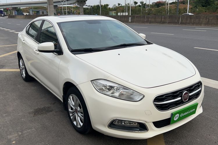 Used Fiat Viaggio 2015 1.4T Manual Jingxiang Edition Front Right 45 Deg