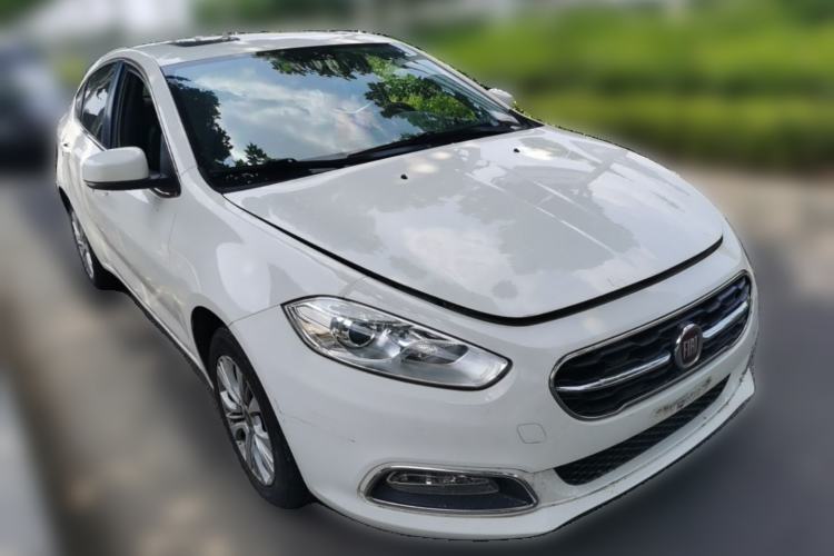 Used Fiat Viaggio 2015 1.4T Automatic Jingxiang Edition Front Right 45 Deg