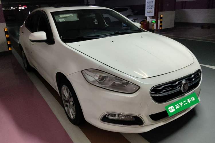 Used Fiat Viaggio 2015 1.4T Automatic Jingxiang Edition Front Right 45 Deg