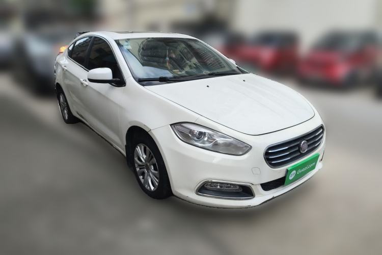 Used Fiat Viaggio 2015 1.4T Automatic Jingxiang Edition Front Right 45 Deg