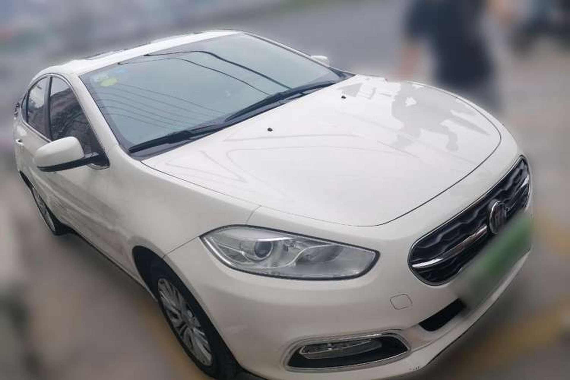Used Fiat Viaggio 2015 1.4T Automatic Jingxiang Edition Front Right 45 Deg