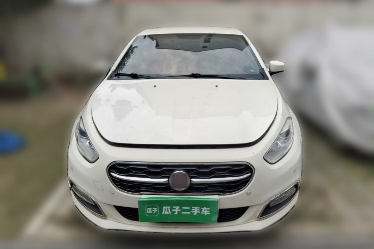 Used Fiat Viaggio 2015 1.4T Manual Enjoyment Edition Front