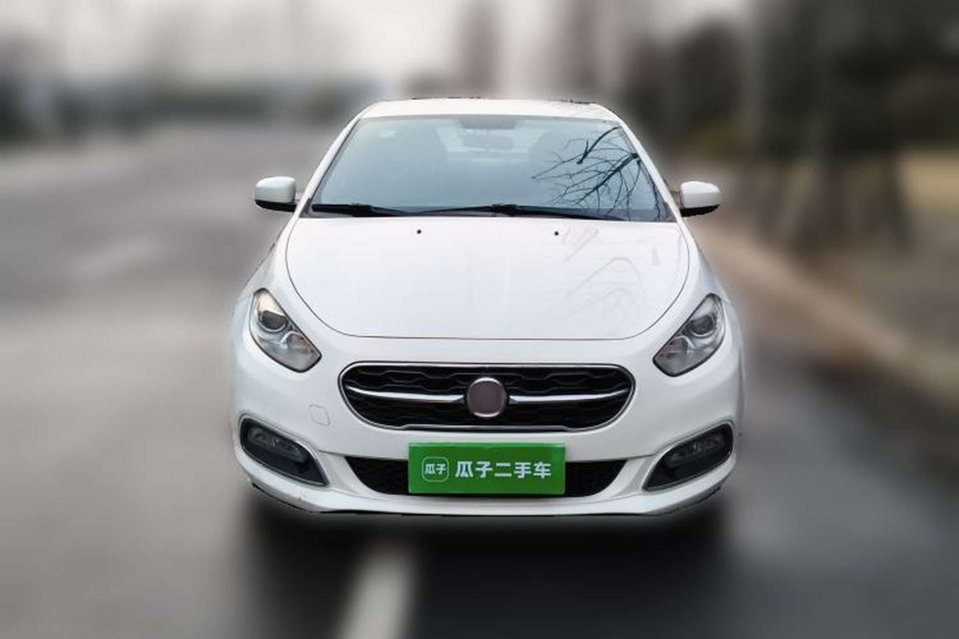 Used Fiat Viaggio 2015 1.4T Automatic Enjoyment Edition Front