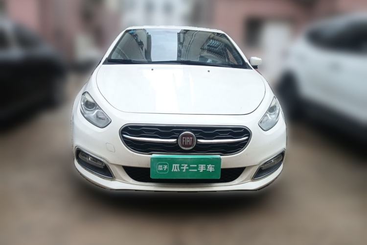 Used Fiat Viaggio 2015 1.4T Automatic Enjoyment Edition Front