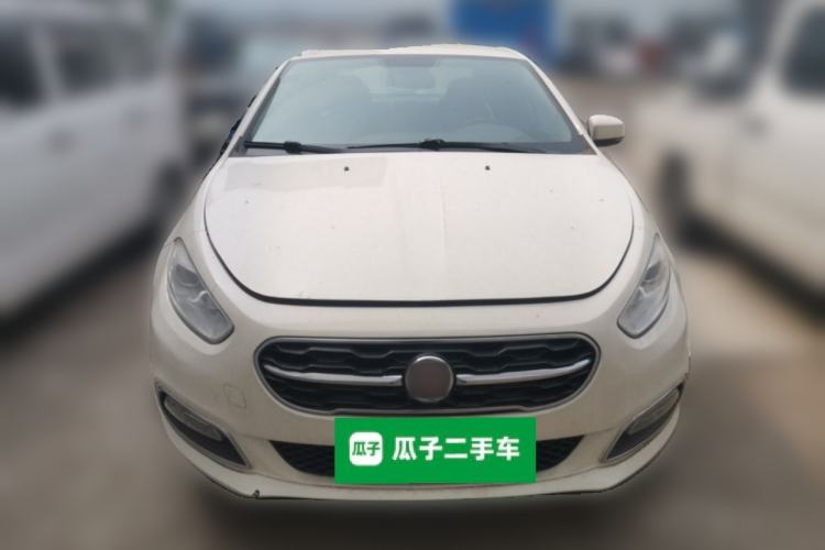 Used Fiat Viaggio 2015 1.4T Automatic Enjoyment Edition Front