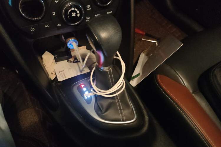 Used Fiat Viaggio 2015 1.4T Automatic Jingxiang Edition Gear Lever
