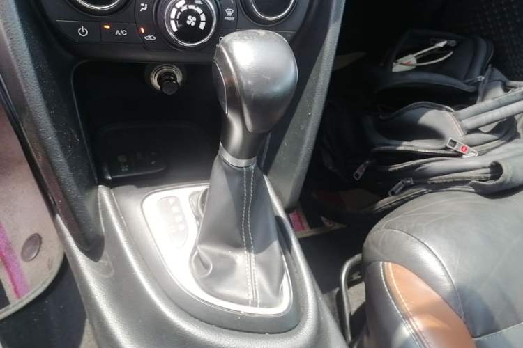 Used Fiat Viaggio 2015 1.4T Automatic Jingxiang Edition Gear Lever