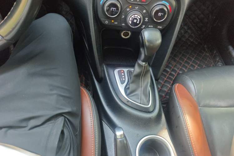 Used Fiat Viaggio 2015 1.4T Automatic Jingxiang Edition Gear Lever