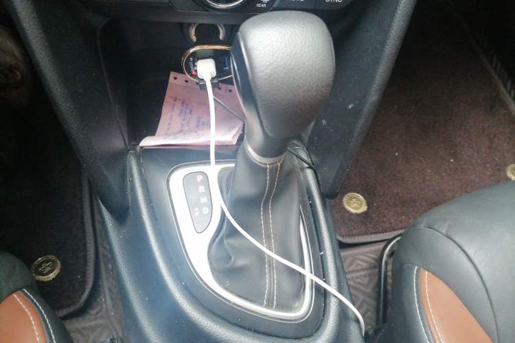 Used Fiat Viaggio 2015 1.4T Automatic Jingxiang Edition Gear Lever