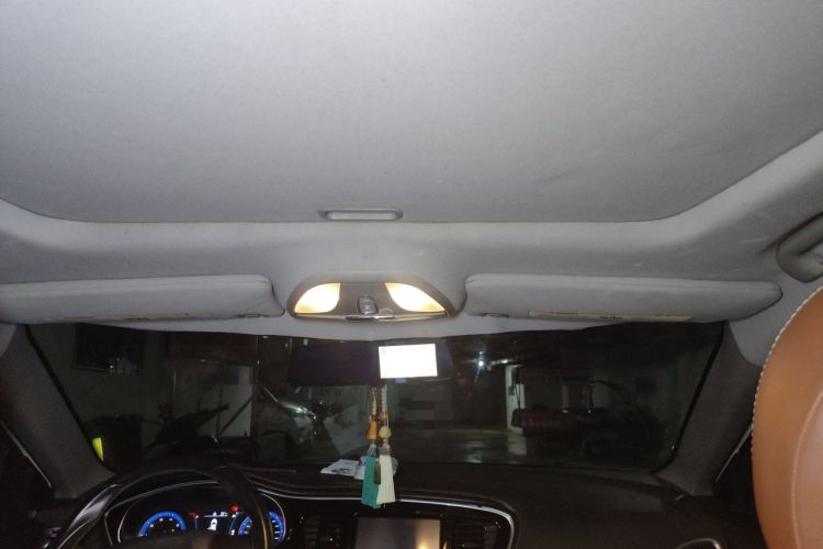 Used Fiat Viaggio 2015 1.4T Automatic Jingxiang Edition Headliner