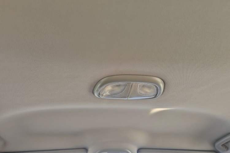 Used Fiat Viaggio 2015 1.4T Automatic Enjoyment Edition Headliner