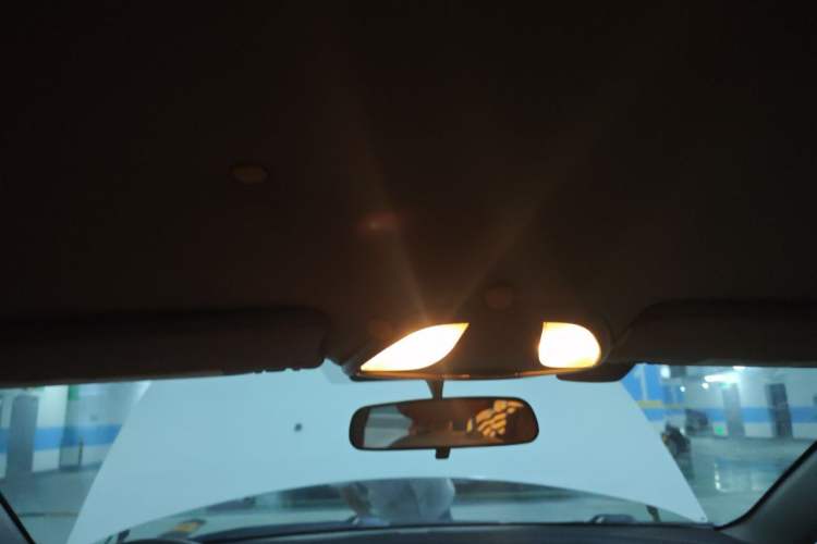 Used Fiat Viaggio 2015 1.4T Manual Enjoyment Edition Headliner