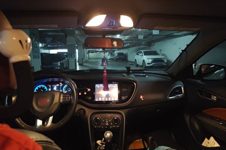 Used Fiat Viaggio 2015 1.4T Manual Jingxiang Edition Headliner