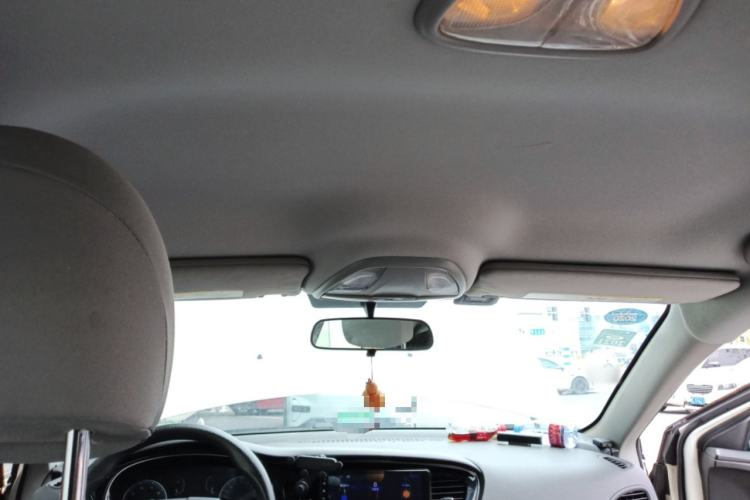 Used Fiat Viaggio 2015 1.4T Automatic Enjoyment Edition Headliner