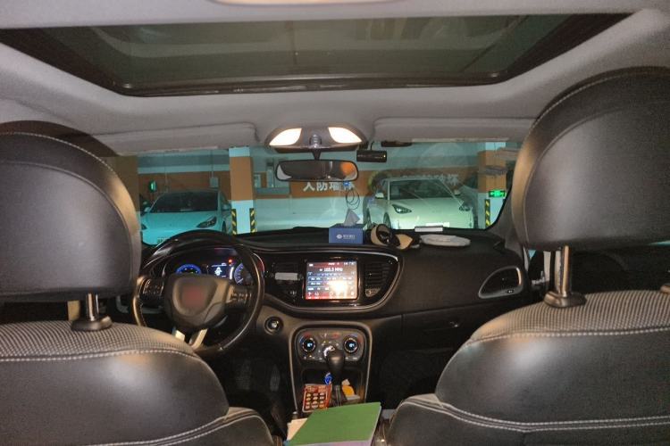 Used Fiat Viaggio 2015 1.4T Automatic Smart Edition Headliner