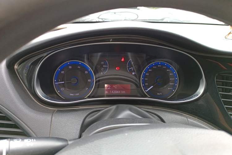 Used Fiat Viaggio 2015 1.4T Manual Enjoyment Edition Instrument Cluster