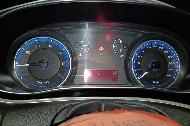 Used Fiat Viaggio 2015 1.4T Automatic Enjoyment Edition Instrument Cluster