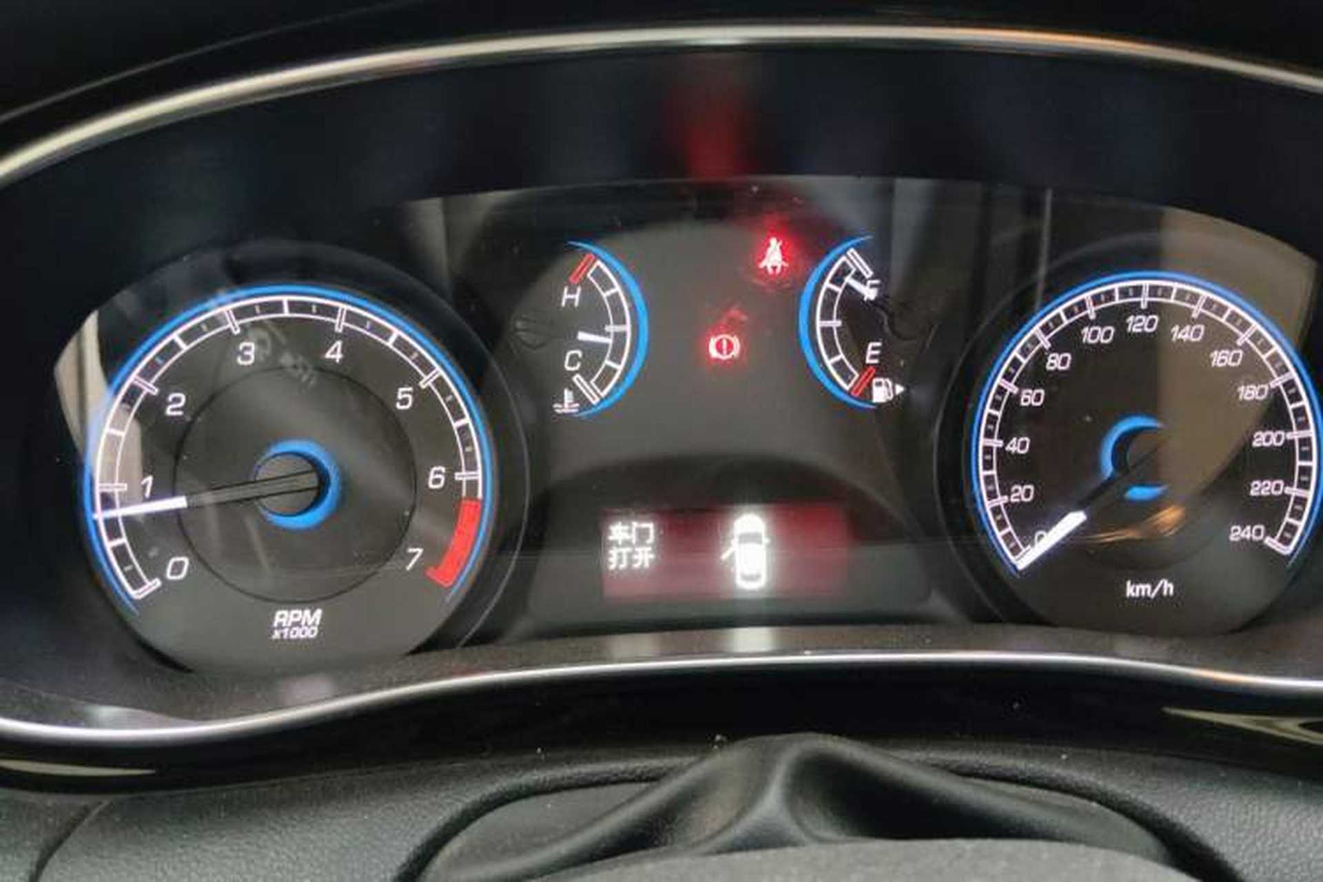 Used Fiat Viaggio 2015 1.4T Manual Enjoyment Edition Instrument Cluster