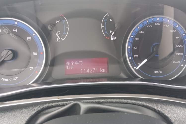 Used Fiat Viaggio 2015 1.4T Automatic Enjoyment Edition Instrument Cluster
