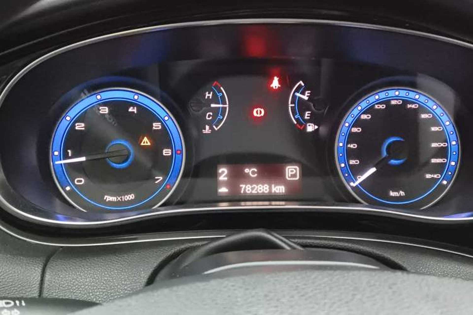 Used Fiat Viaggio 2015 1.4T Automatic Enjoyment Edition Instrument Cluster