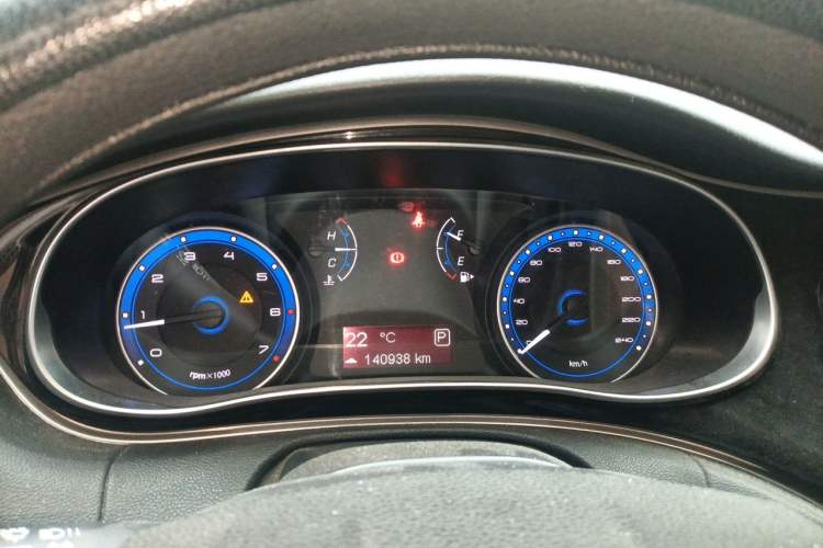 Used Fiat Viaggio 2015 1.4T Automatic Enjoyment Edition Instrument Cluster