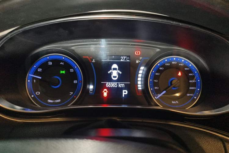 Used Fiat Viaggio 2015 1.4T Automatic Smart Edition Instrument Cluster