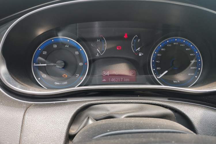 Used Fiat Viaggio 2015 1.4T Automatic Enjoyment Edition Instrument Cluster