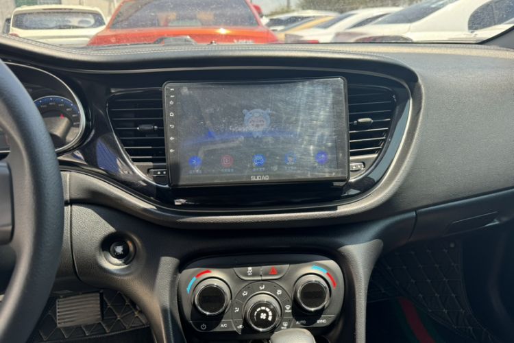 Used Fiat Viaggio 2015 1.4T Automatic Jingxiang Edition Interior 5
