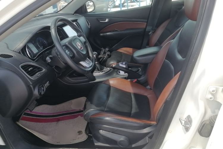 Used Fiat Viaggio 2015 1.4T Automatic Jingxiang Edition Left Front Seat