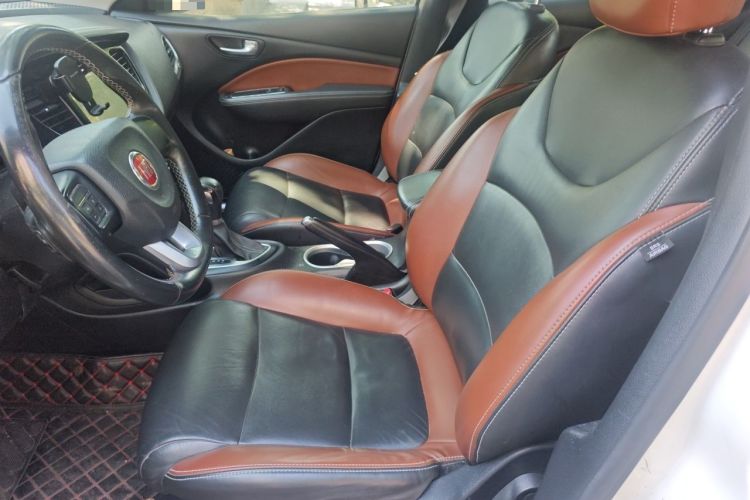 Used Fiat Viaggio 2015 1.4T Automatic Jingxiang Edition Left Front Seat