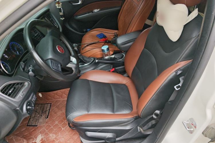 Used Fiat Viaggio 2015 1.4T Automatic Jingxiang Edition Left Front Seat