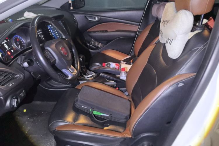 Used Fiat Viaggio 2015 1.4T Automatic Jingxiang Edition Left Front Seat